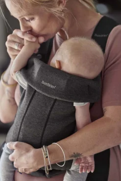 BABYBJORN BabyBjörn Mini Bæresele 3D Jersey, Sort/grå