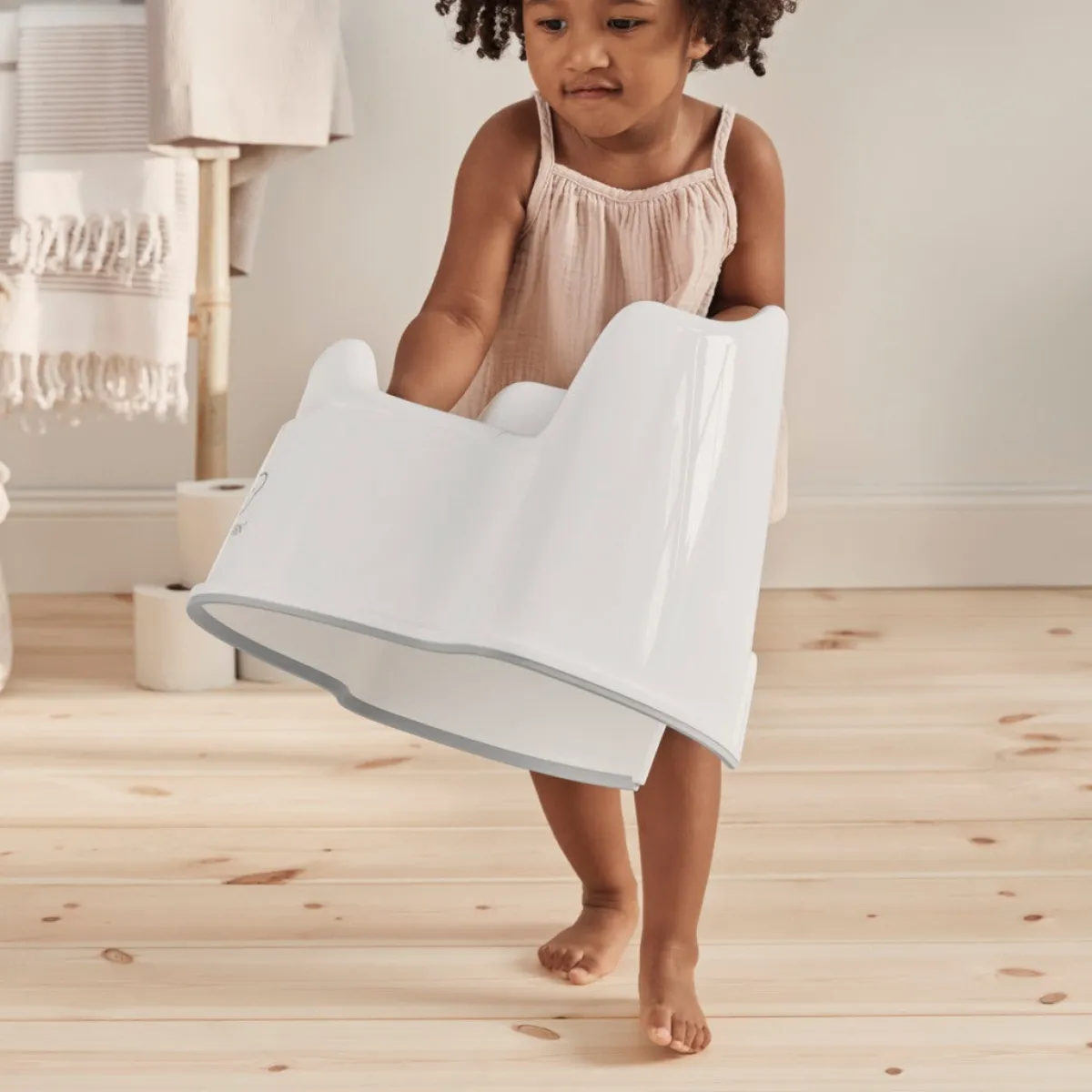 BABYBJORN Badeværelset-BabyBjörn Pottestol, White/Grey