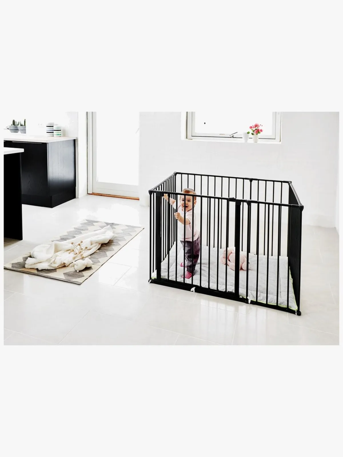 BabyDan Sikkerhed-Square Kravlegård 105x72x71 cm,