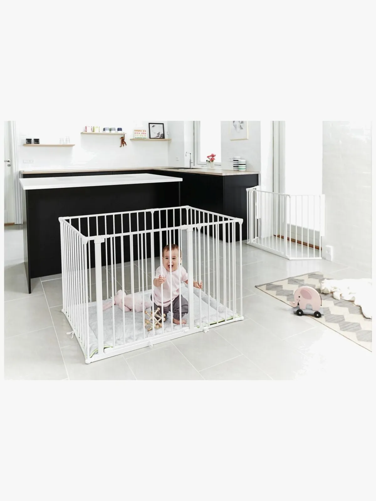 BabyDan Square Kravlegård 105x72x71 cm,