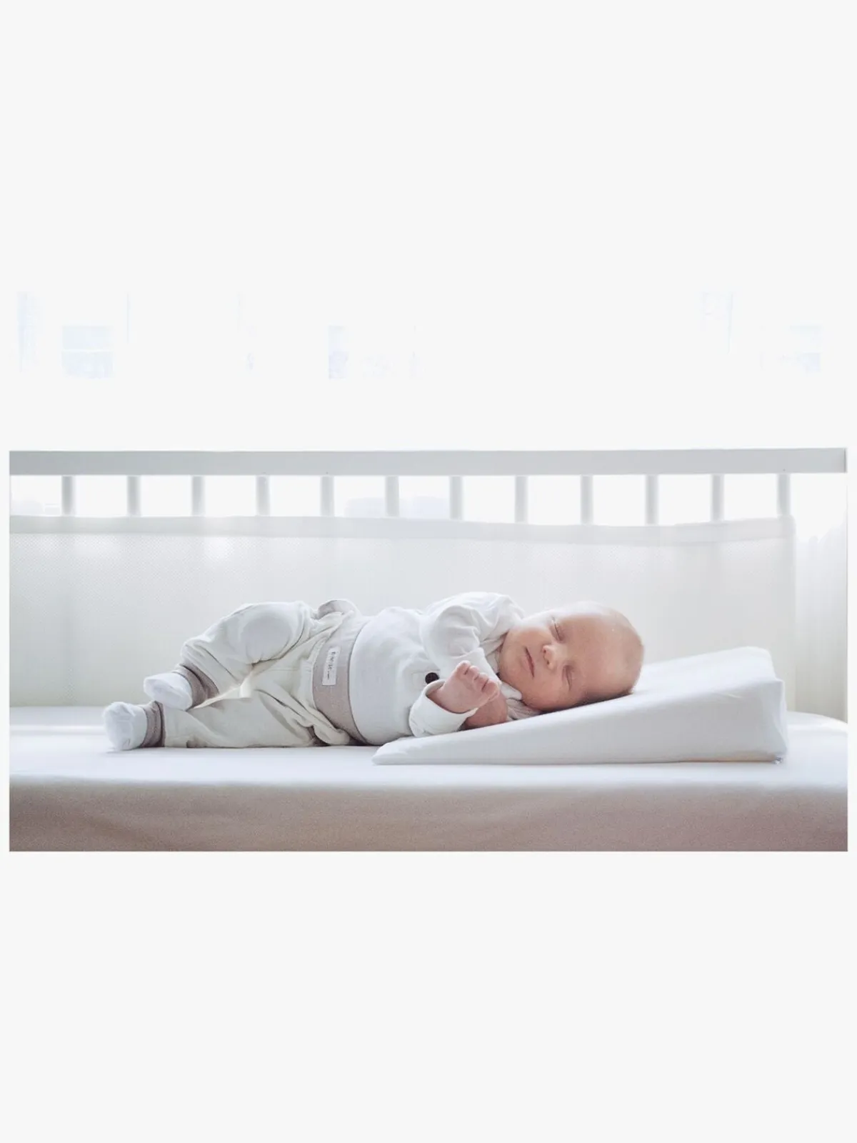 Børn BabyMatex Børnesenge & Tilbehør-Aero Klin Anti-reflux Babypude Lille 36 x 40 cm