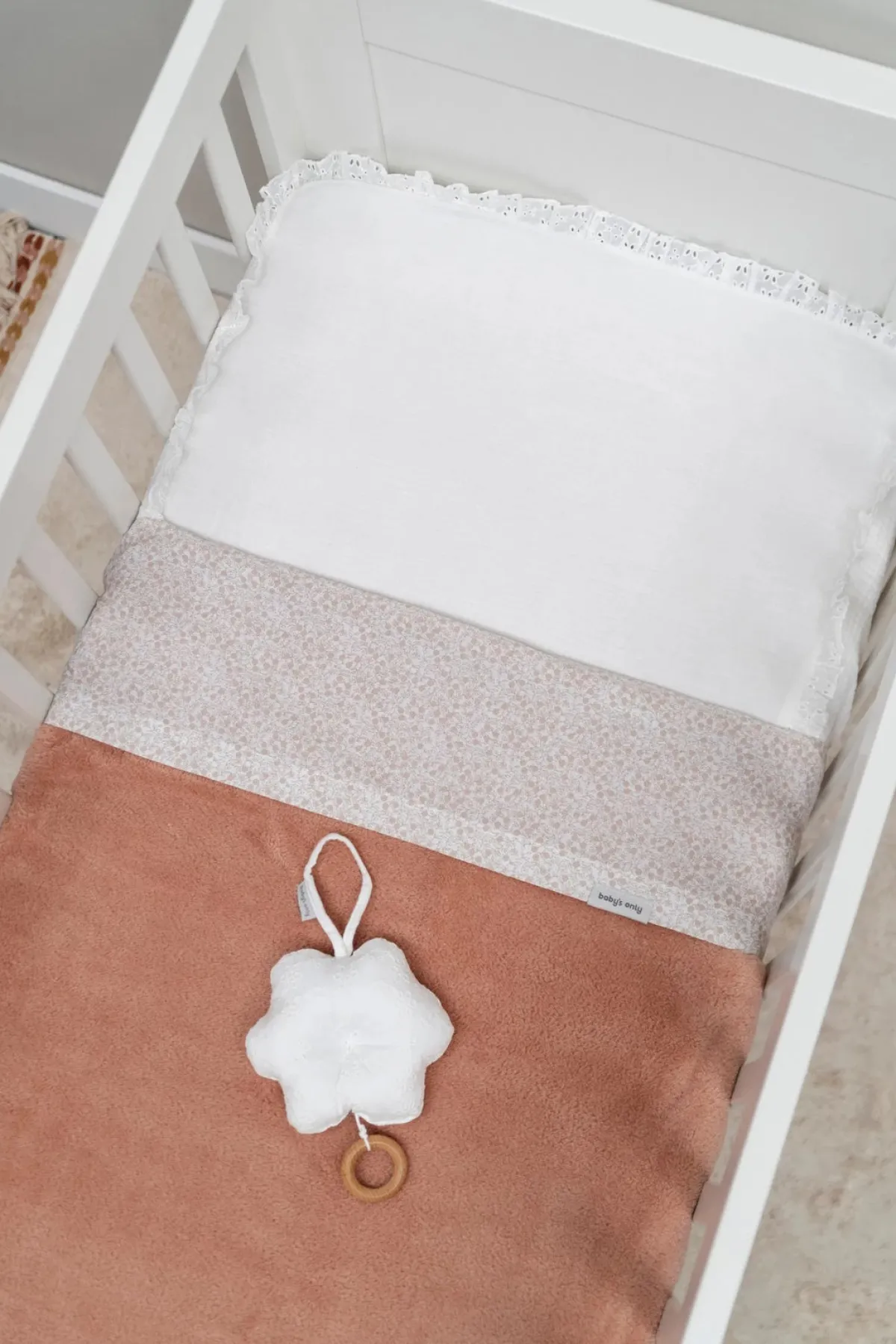 Børn BabysOnly Sengetøj-Baby's Only CALM Stræklagen 60x120, White