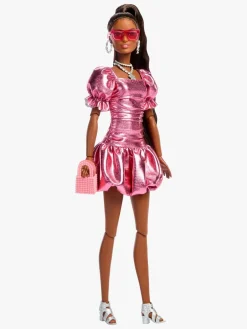 Barbie Deluxe Style Dukke i Lyserød Kjole