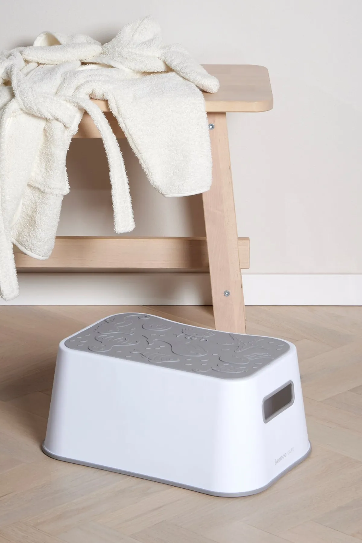 Beemoo Badeværelset-CARE Assist Toiletsæde & Skammel, White/Grey