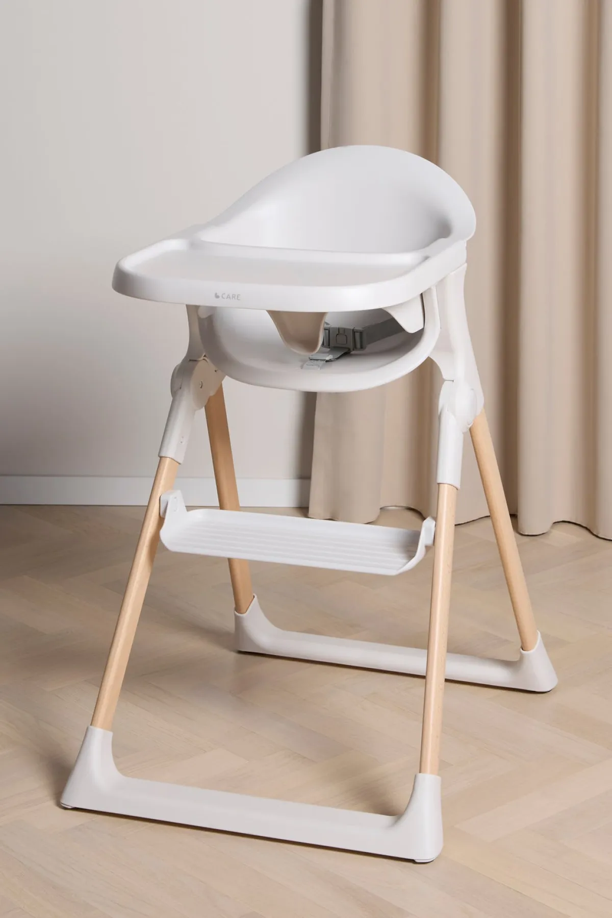 Beemoo Højstole & Tilbehør-CARE Harmony Højstol inkl. Hynde, White/Wood/Green