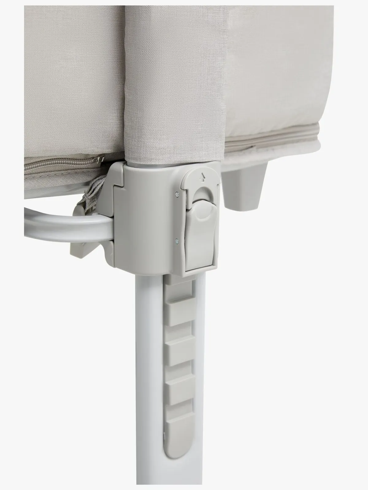 Børn Beemoo CARE 2-i-1 Bedside Crib & Kravlegård, Light Grey