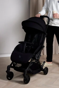 Beemoo Easy Fly Lux 4 Klapvogn inkl. Breezy Kaleche, Jet Black