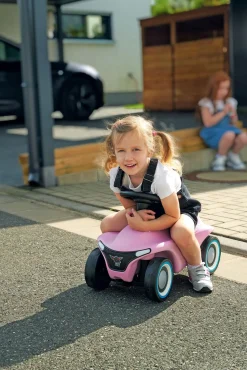 Pedal- & Gåbiler|Legetøj Til Børn På 0-10 År|BIG Bobby Car Gåbil, Neo Rosé