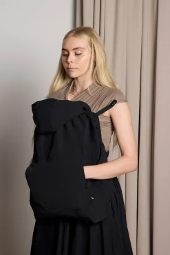 Ergobaby  Omni 360 Cool Air Bæresele inkl. Regnslag, Grå