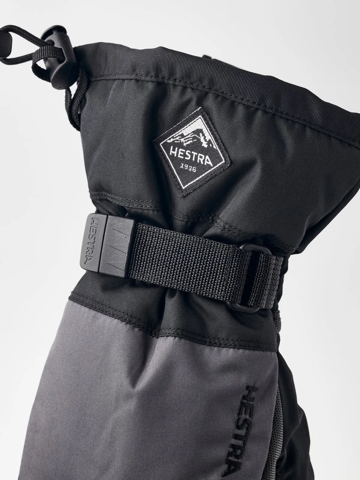 Børn Hestra Gauntlet CZone Jr Vanter, Graphite/Black