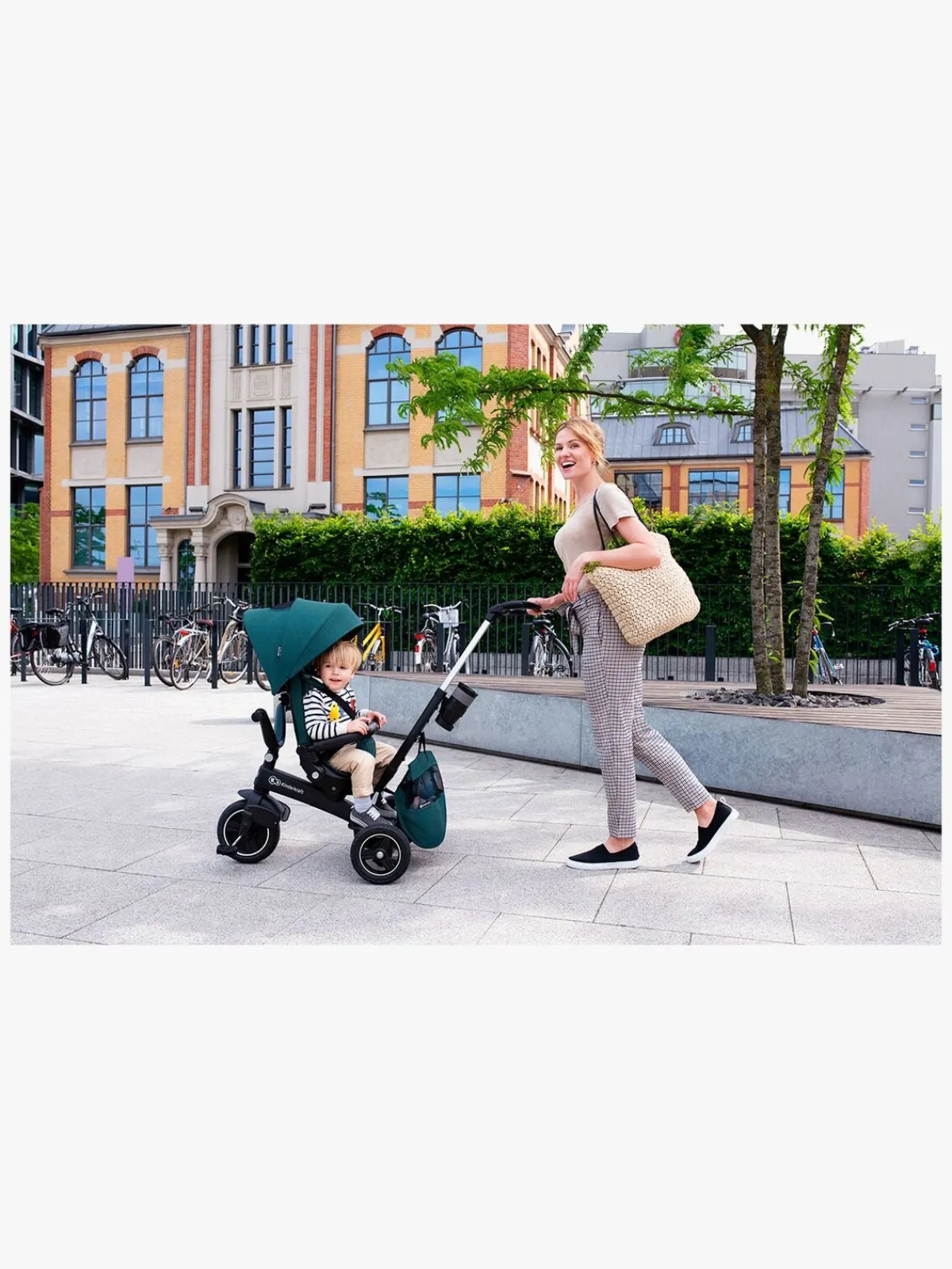 Kinderkraft Cykler-Trehjulet Cykel Easytwist, Lyserød