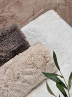 Børn KM Carpets Heaven Deluxe Gulvtæppe 160x230, Hvid