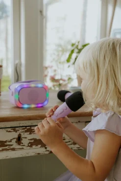 Lalarma Elektronik & Media-Karaokesæt med LED-lys & 2 Mikrofoner,