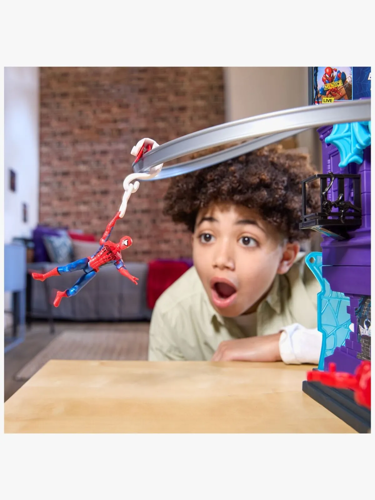 MarvelSpiderMan Marvel Spider-Man Venomversus Legesæt Web City Showdown