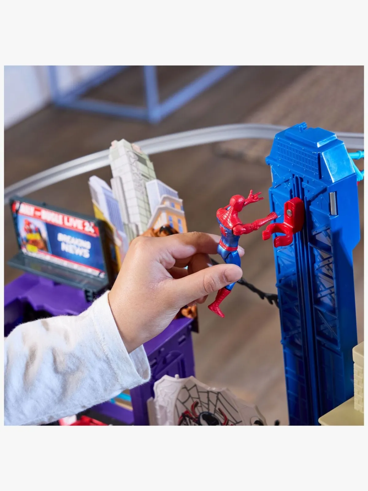 MarvelSpiderMan Marvel Spider-Man Venomversus Legesæt Web City Showdown