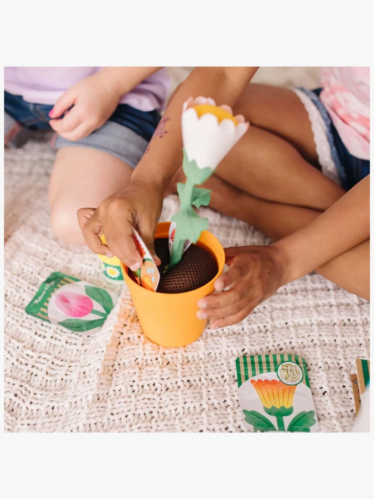 MelissaDoug Melissa & Doug Let's Explore Havelegesæt med 2 Blomster