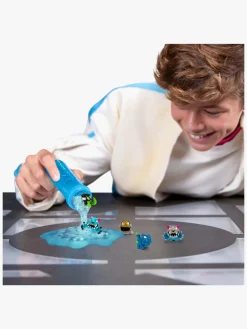 BeastLab Eksperimenter & Videnskab|Legetøjsfigurer-MrBeast Lab Swarms Figurer 5-pak