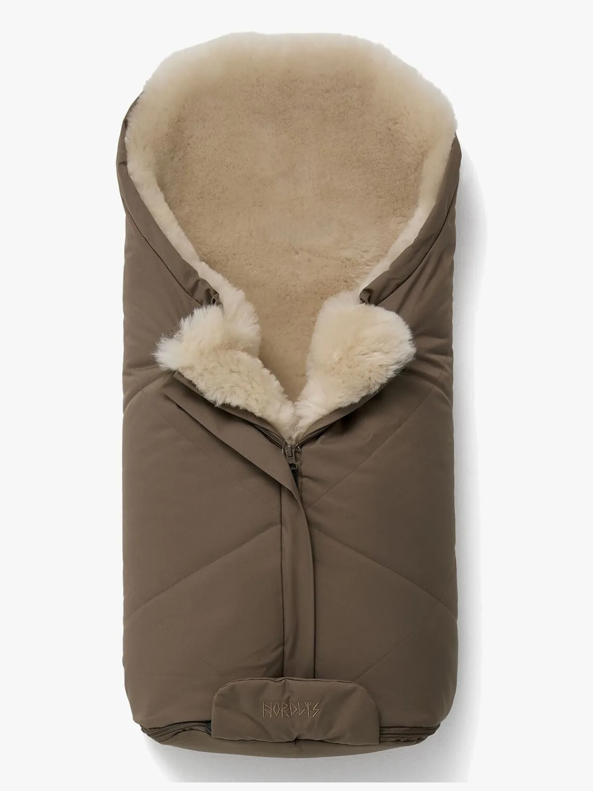 Køreposer|Nordlys Fenya Mini Lammeskindskørepose, Valnød/Beige Brun/Beige