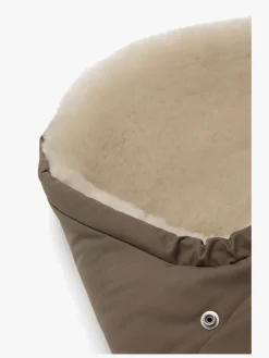Køreposer|Nordlys Fenya Mini Lammeskindskørepose, Valnød/Beige Brun/Beige