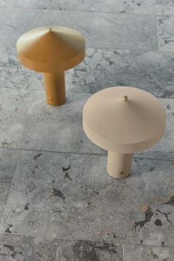 Børn OYOY Hatto Bordlampe, Saffron