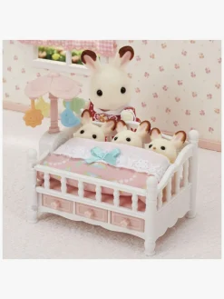 SylvanianFamilies Dukker & Bamser-Sylvanian Families Legesæt Tremmeseng med Uro